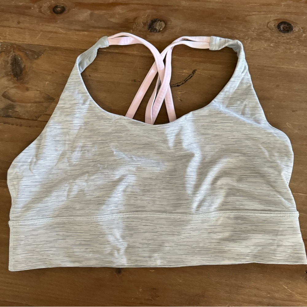 Lululemon sports bra